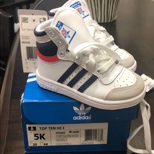Adidas- baby size 5-brand new with tags